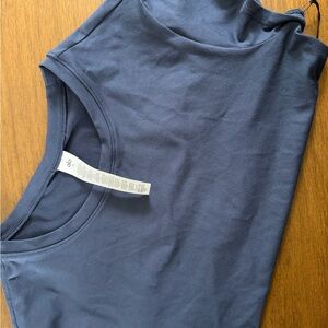 Alo cropped finesse Alosoft tee